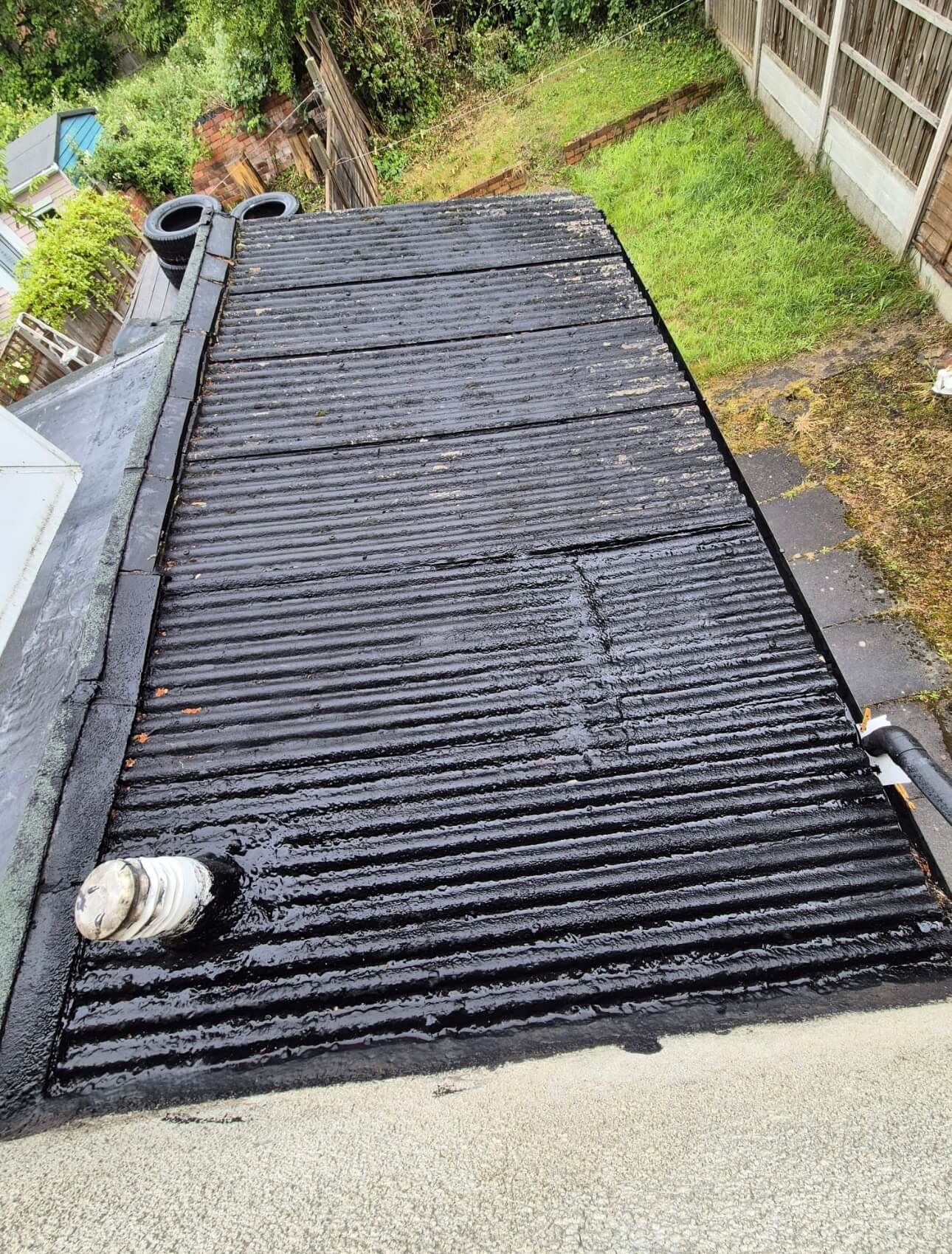 Job_2.0_Flat_Roof_Before_Photo_Your_Space_Innovations_Roofing_&_Building_Services_Ltd Flat roof before replacement work
